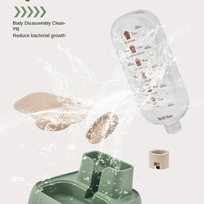 Automatic Cat Water Dispenser with a Large Capacity, Featuring a Gravity-Fed System, a Non-Slip Base, And a Feeding Bowl Designed for Indoor Cats, Without Battery